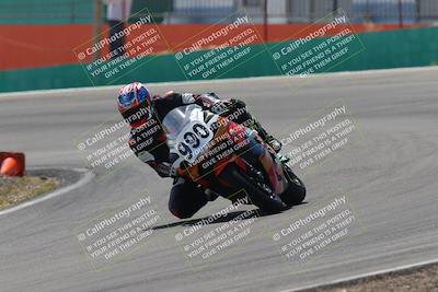 media/Apr-20-2025-AHRMA (Sun) [[393a79c373]]/Race/Group 10/Turn 4b/